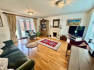 Photo 21- click for photo gallery